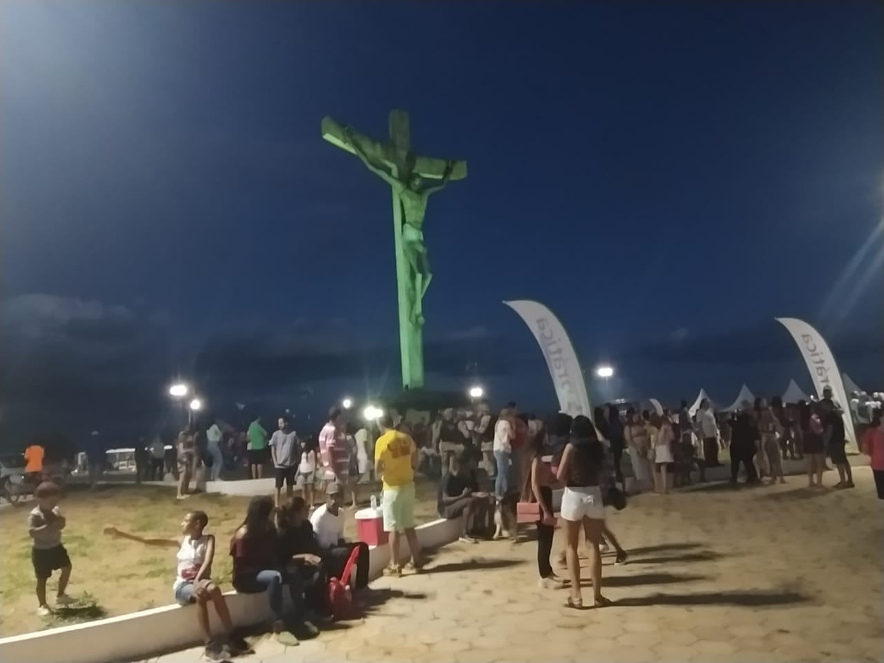 Conquista P R Do Sol No Cristo Reuniu Milhares De Pessoas No Cristo De