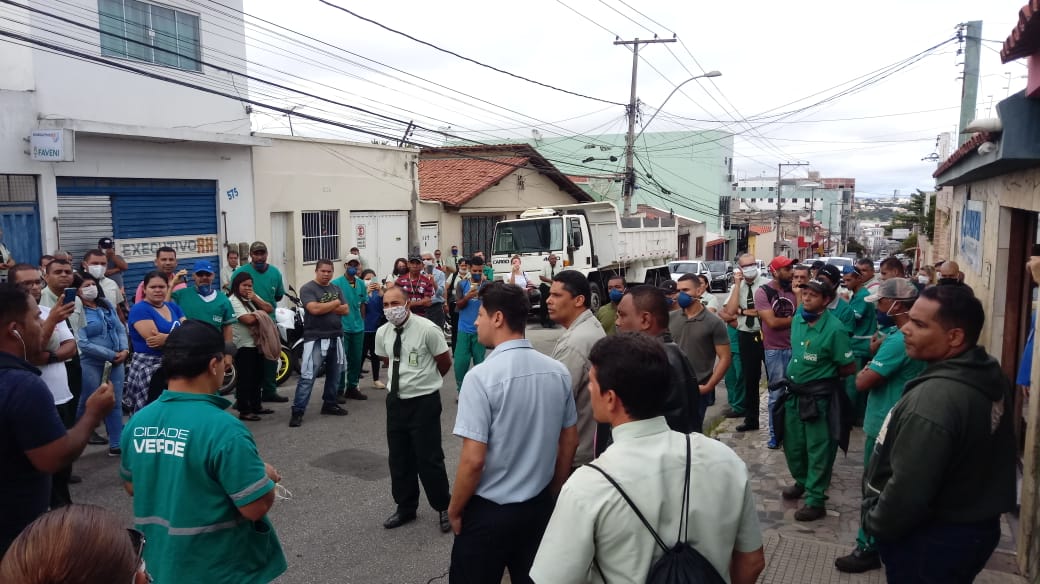 Urgente Ap S Liminar Do Sindicato Nibus Da Cidade Verde Voltam A