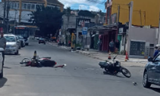 Urgente Acidente Entre Duas Motos Acaba De Ocorrer Na Frei Benjamin